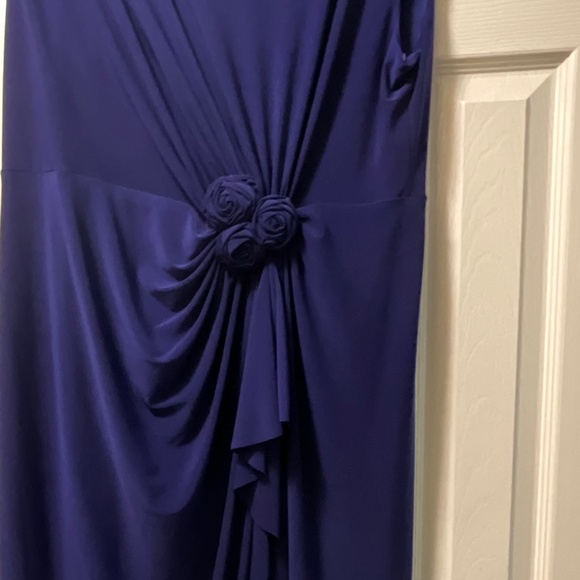 Washable Evan Picone twist front sleeveless dress, Deep purple color, size 16W - Picture 5 of 6